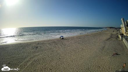 17th St. Del Mar Beach - 4K NW View Live Cam - Apr 28, 2026, 5:35pm PDT
