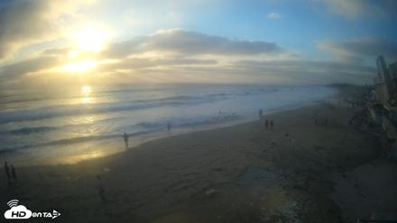 17th St. Del Mar Beach - 4K NW View Live Cam - Jul 27, 2026, 7:22pm PDT