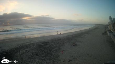 17th St. Del Mar Beach - 4K NW View Live Cam - Sep 14, 2026, 6:40pm PDT
