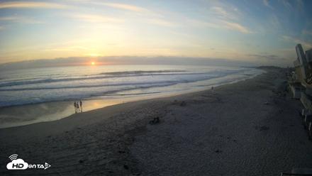 17th St. Del Mar Beach - 4K NW View Live Cam - Jun 8, 2026, 7:52pm PDT