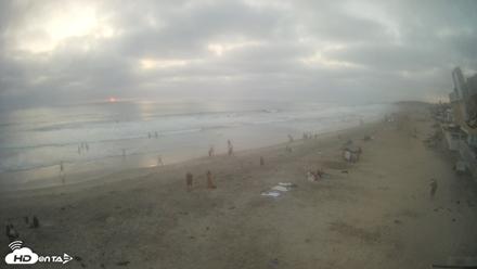 17th St. Del Mar Beach - 4K NW View Live Cam - Aug 1, 2026, 7:44pm PDT