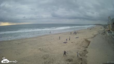 17th St. Del Mar Beach - 4K NW View Live Cam - May 16, 2026, 5:54pm PDT