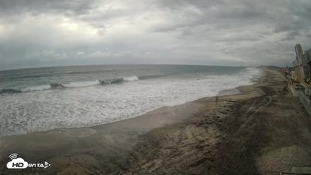 17th St. Del Mar Beach - 4K NW View Live Cam - Oct 21, 2026, 6:18pm PDT