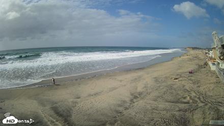 17th St. Del Mar Beach - 4K NW View Live Cam - Oct 11, 2026, 2:35pm PDT