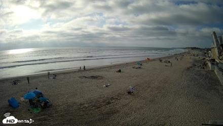 17th St. Del Mar Beach - 4K NW View Live Cam - May 9, 2026, 5:39pm PDT