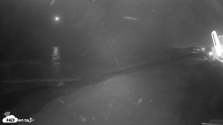 17th St. Del Mar Beach - 4K NW View Live Cam - May 19, 2026, 10:18pm PDT
