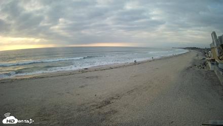 17th St. Del Mar Beach - 4K NW View Live Cam - May 12, 2026, 7:01pm PDT