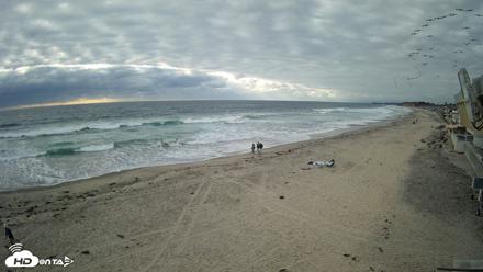 17th St. Del Mar Beach - 4K NW View Live Cam - May 26, 2026, 6:03pm PDT
