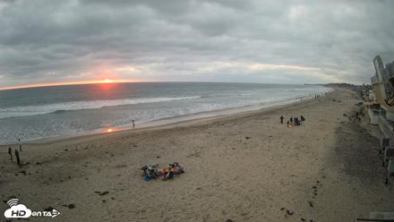 17th St. Del Mar Beach - 4K NW View Live Cam - May 23, 2026, 7:43pm PDT