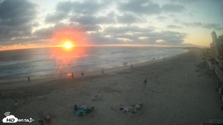 17th St. Del Mar Beach - 4K NW View Live Cam - Jun 21, 2026, 7:57pm PDT