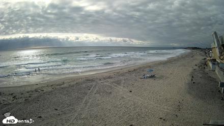 17th St. Del Mar Beach - 4K NW View Live Cam - May 26, 2026, 5:42pm PDT