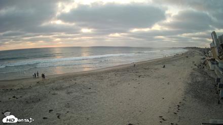 17th St. Del Mar Beach - 4K NW View Live Cam - May 22, 2026, 7:36pm PDT