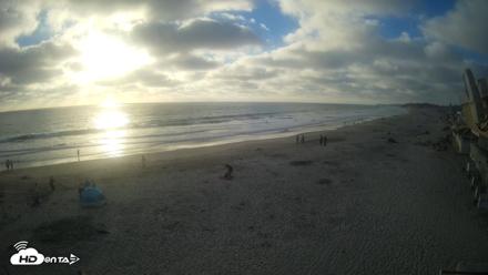 17th St. Del Mar Beach - 4K NW View Live Cam - Jul 5, 2026, 7:04pm PDT