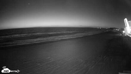 17th St. Del Mar Beach - 4K NW View Live Cam - May 13, 2026, 8:36pm PDT