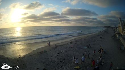 17th St. Del Mar Beach - 4K NW View Live Cam - Aug 11, 2026, 6:54pm PDT