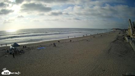 17th St. Del Mar Beach - 4K NW View Live Cam - May 1, 2026, 5:48pm PDT