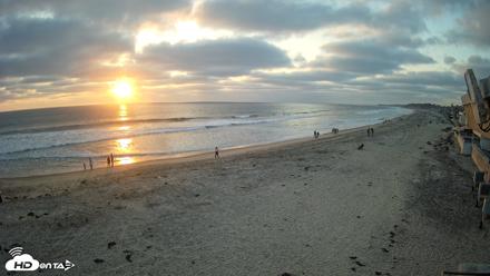 17th St. Del Mar Beach - 4K NW View Live Cam - May 22, 2026, 7:29pm PDT