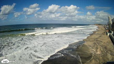 17th St. Del Mar Beach - 4K NW View Live Cam - Oct 12, 2026, 11:15am PDT