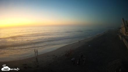 17th St. Del Mar Beach - 4K NW View Live Cam - Oct 7, 2026, 6:51pm PDT
