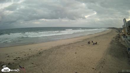 17th St. Del Mar Beach - 4K NW View Live Cam - May 27, 2026, 5:39am PDT