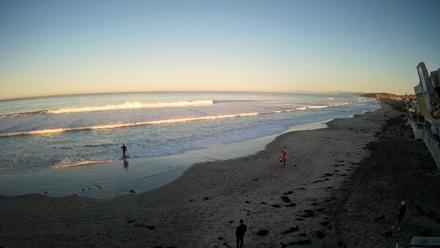 17th St. Del Mar Beach - 4K NW View Live Cam - Jan 29, 2026, 7:30am PST