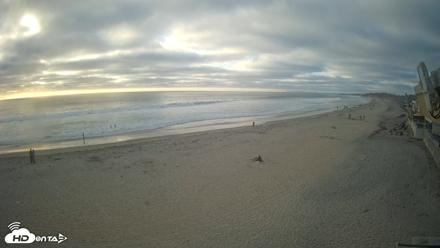 17th St. Del Mar Beach - 4K NW View Live Cam - Apr 10, 2026, 6:21pm PDT