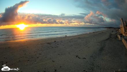 17th St. Del Mar Beach - 4K NW View Live Cam - Apr 21, 2026, 7:23pm PDT