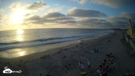 17th St. Del Mar Beach - 4K NW View Live Cam - Aug 11, 2026, 6:54pm PDT