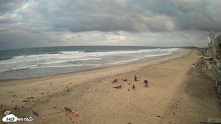 17th St. Del Mar Beach - 4K NW View Live Cam - May 27, 2026, 6:16am PDT