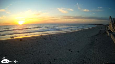 17th St. Del Mar Beach - 4K NW View Live Cam - Apr 23, 2026, 7:23pm PDT