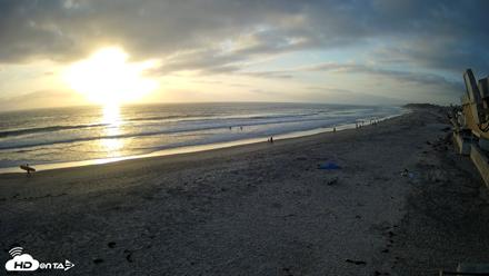 17th St. Del Mar Beach - 4K NW View Live Cam - May 21, 2026, 7:12pm PDT