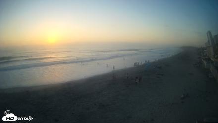 17th St. Del Mar Beach - 4K NW View Live Cam - Jul 31, 2026, 7:44pm PDT