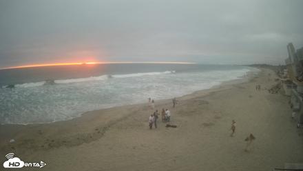 17th St. Del Mar Beach - 4K NW View Live Cam - Jun 27, 2026, 7:58pm PDT