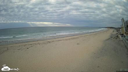 17th St. Del Mar Beach - 4K NW View Live Cam - May 3, 2026, 6:38pm PDT