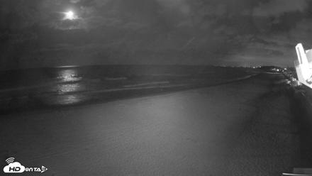 17th St. Del Mar Beach - 4K NW View Live Cam - Apr 23, 2026, 12:07am PDT
