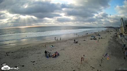 17th St. Del Mar Beach - 4K NW View Live Cam - May 23, 2026, 6:38pm PDT