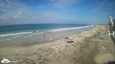 17th St. Del Mar Beach - 4K NW View Live Cam - Oct 21, 2026, 11:49am PDT