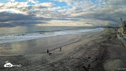 17th St. Del Mar Beach - 4K NW View Live Cam - Oct 23, 2026, 5:10pm PDT