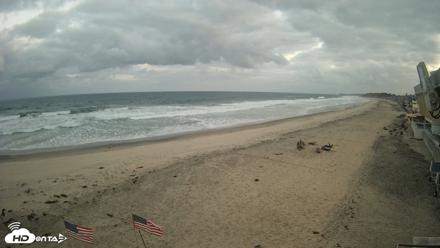 17th St. Del Mar Beach - 4K NW View Live Cam - May 27, 2026, 5:39am PDT