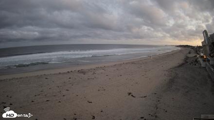 17th St. Del Mar Beach - 4K NW View Live Cam - Apr 23, 2026, 5:47am PDT