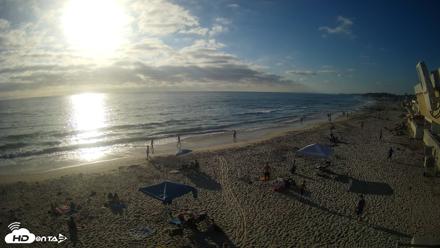 17th St. Del Mar Beach - 4K NW View Live Cam - Jun 26, 2026, 6:39pm PDT