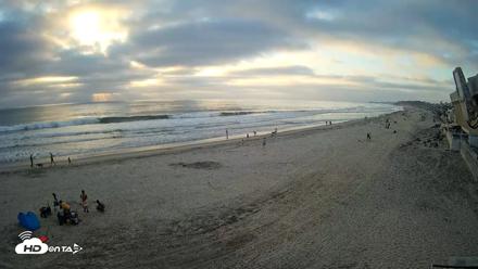 17th St. Del Mar Beach - 4K NW View Live Cam - May 9, 2026, 7:11pm PDT
