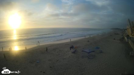 17th St. Del Mar Beach - 4K NW View Live Cam - Aug 27, 2026, 6:51pm PDT