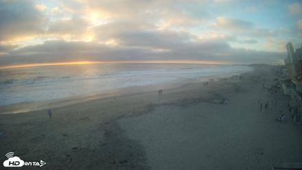 17th St. Del Mar Beach - 4K NW View Live Cam - Jul 7, 2026, 7:40pm PDT