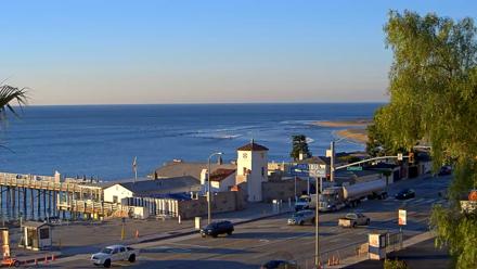Malibu Pier Live Webcam - Nov 25, 2025, 7:15am PST