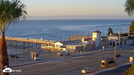 Malibu Pier Live Webcam - Oct 19, 2026, 7:24am PDT