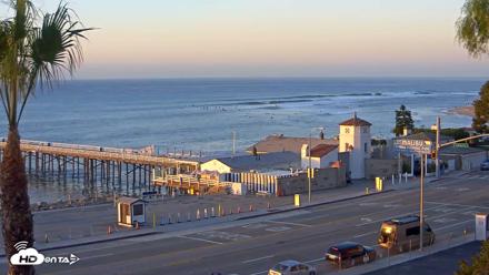 Malibu Pier Live Webcam - Sep 29, 2026, 7:01am PDT