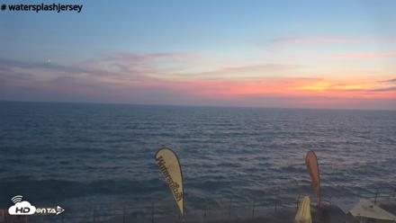St. Quens Bay Jersey Island Live Webcam - Aug 16, 2026, 8:44pm BST