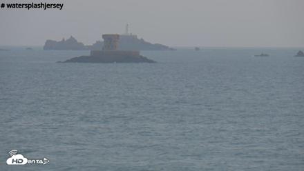 St. Quens Bay Jersey Island Live Webcam - Aug 16, 2026, 8:10pm BST