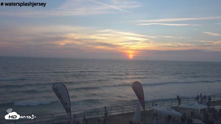 St. Quens Bay Jersey Island Live Webcam - Aug 16, 2026, 8:16pm BST